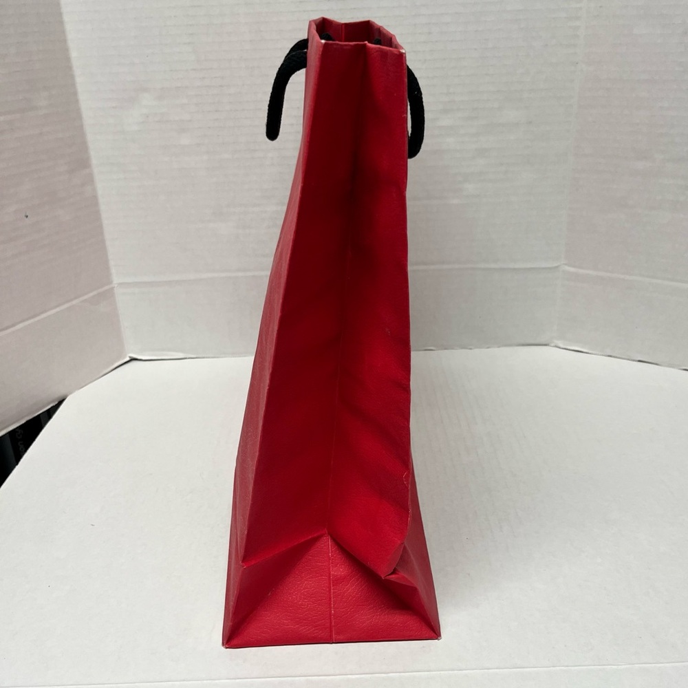 Carolina herrera empty large red shopping bag gift bag designer packaging decor - Picture 5 of 10